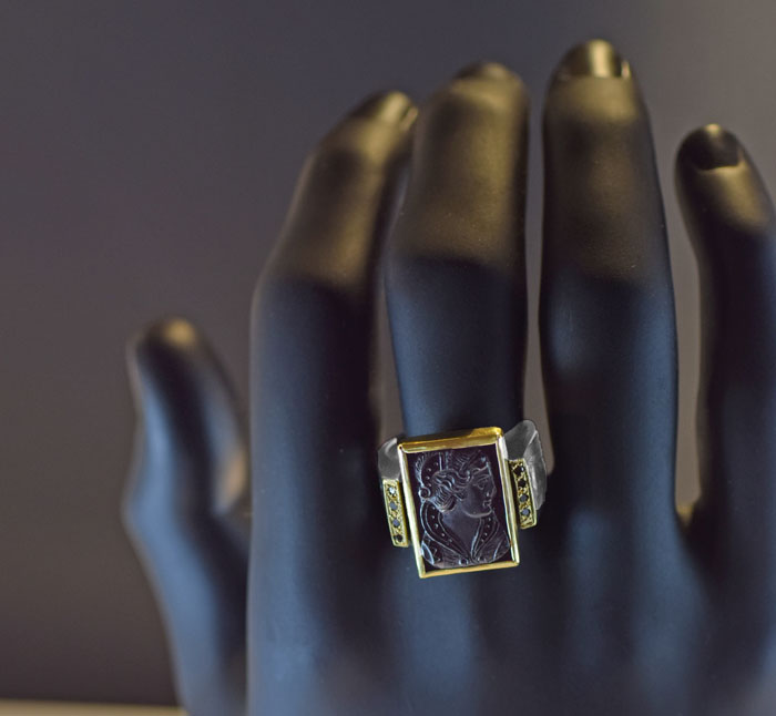 Vintage intaglio ring hot sale