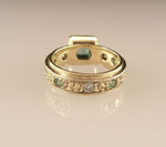 Gemstone-Platform-Ring-Gold-Emerald-Back