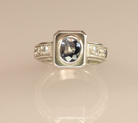 Gemstone-Platform-Ring-White-Sapphire
