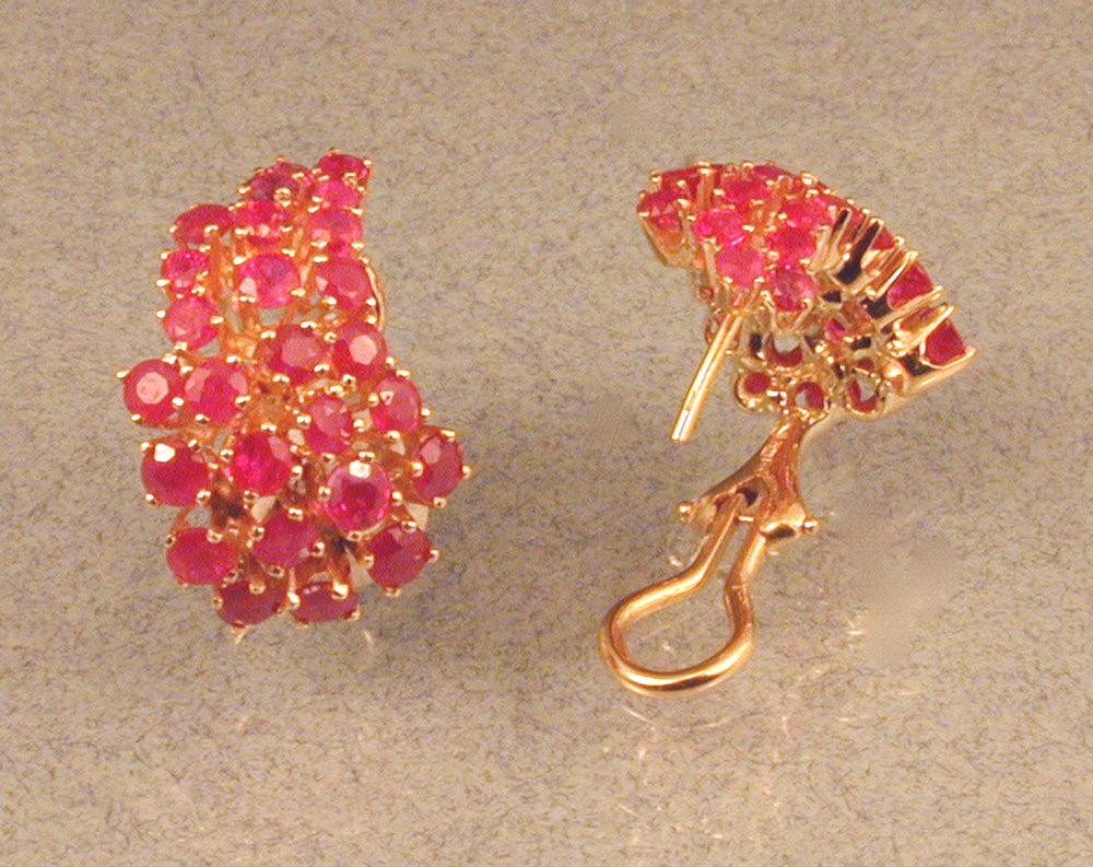 Commission: 14KY RUBY EARRINGS